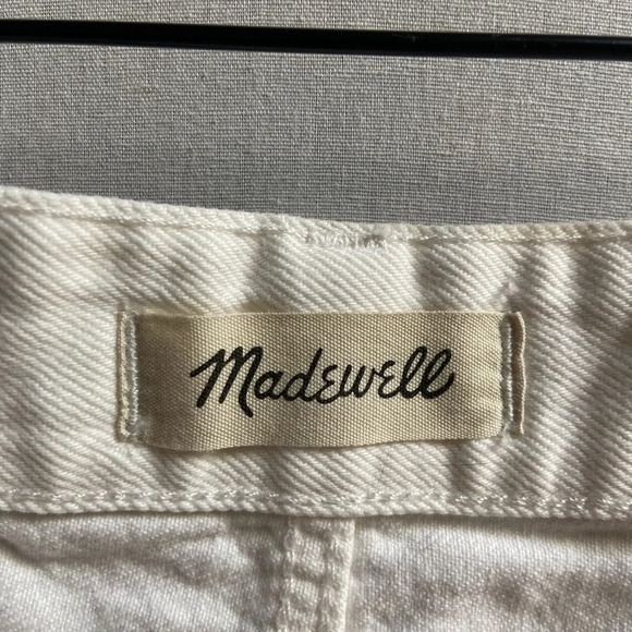 Madewell Relaxed Denim Shorts in Tile White Raw hem Sz 40 - Picture 9 of 13